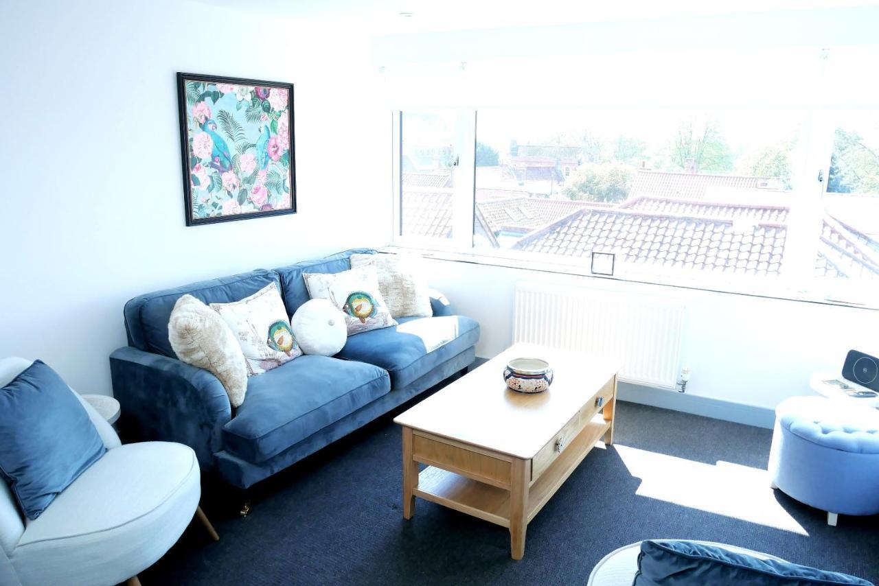 Sunset View, 2 Bedrooms In The Heart Of Holt With Parking Zewnętrze zdjęcie